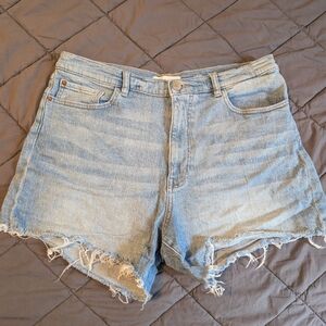 Viru Viru Summer Short
